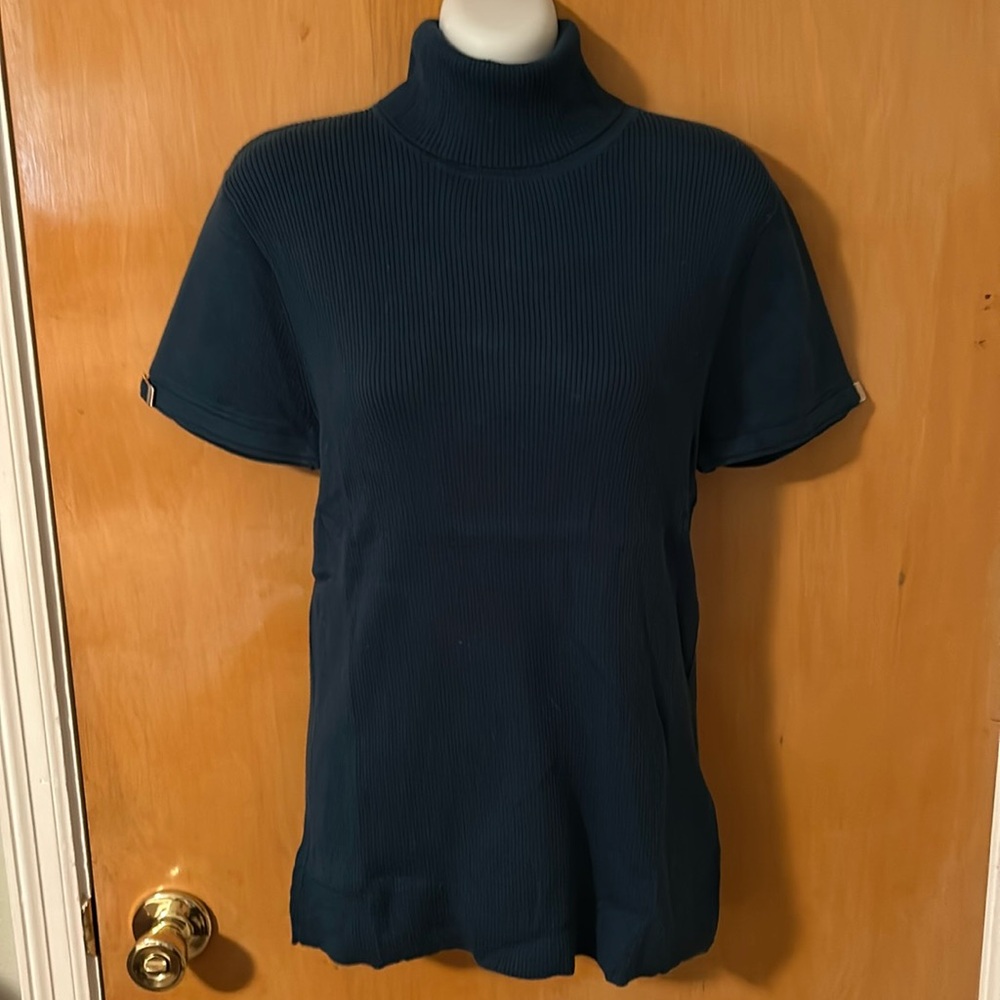 Apt. 9 short sleeved sweater with buckle detail on sleeves